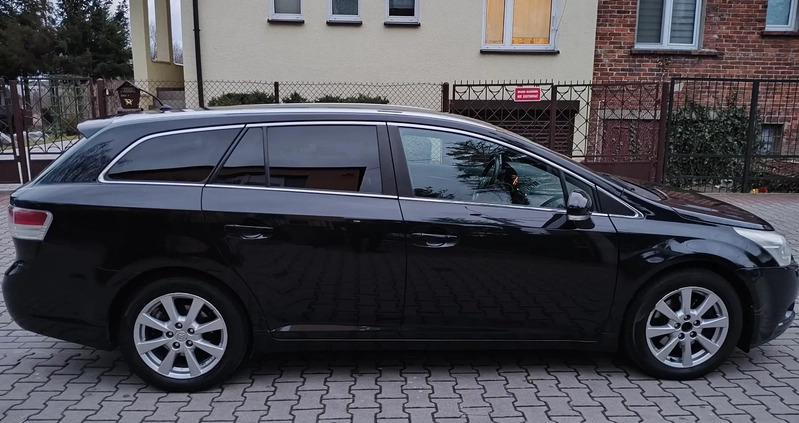 Toyota Avensis cena 22500 przebieg: 274719, rok produkcji 2009 z Kalisz małe 154